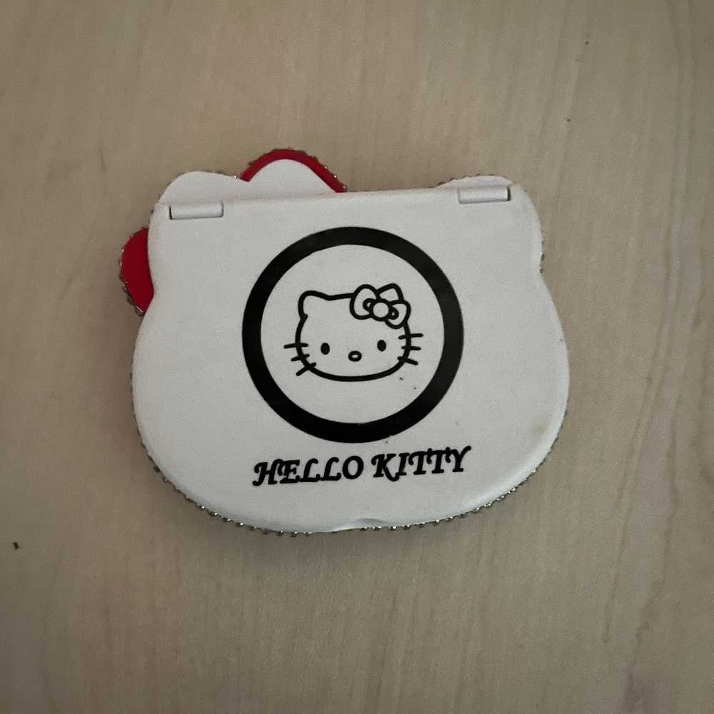 Hello kitty mirror